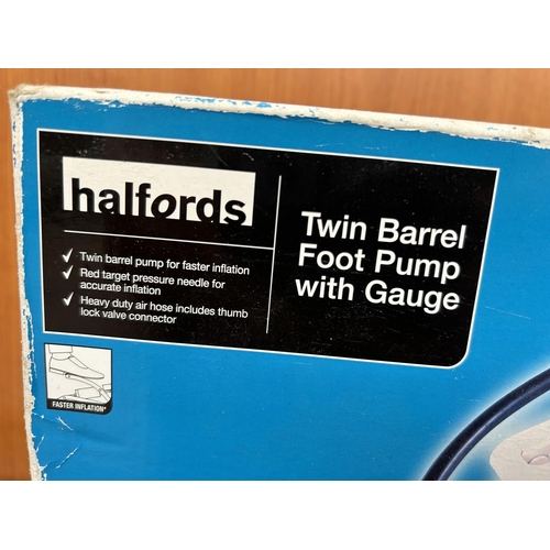 528 - Halfords Twin Barrel Foot Pump with Gauge