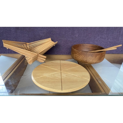 104 - Japanese Wood Folding Basket Together with Round Wooden Pizza Cutting Board and Large Salad Bowl wit... 