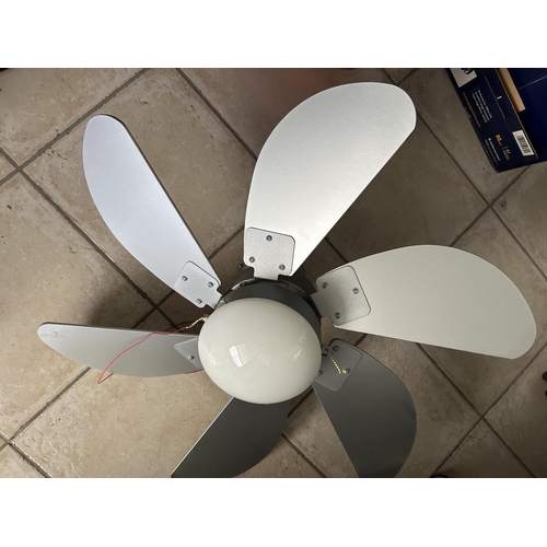 133 - Six-Arm Ceiling Fan-Light