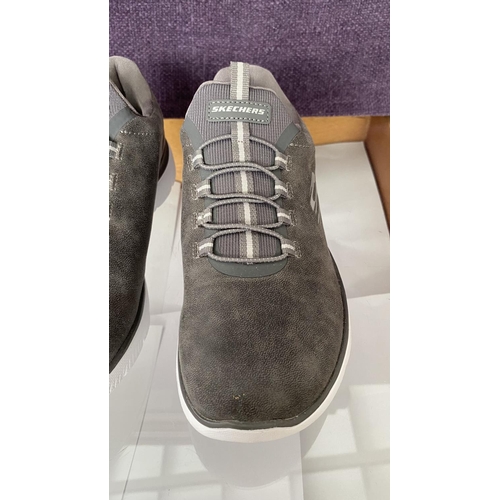 220 - Women's Grey Sketchers Memory Foam Sport Shoes Size 38 (Unused)