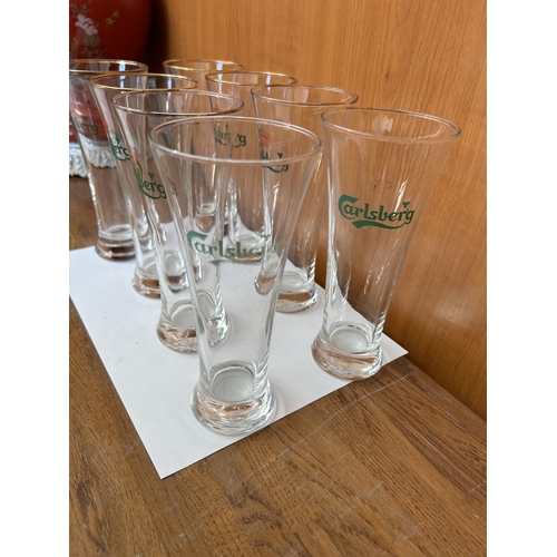 24 - Set of 6+2 Carlsberg Half Pint Glasses