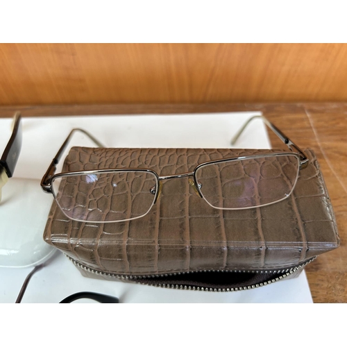 549 - x4 Pairs of Prescription Glasses with Cases