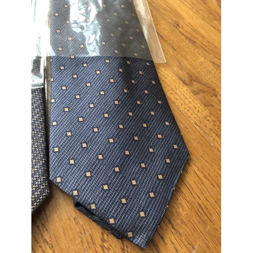 37 - x2 Aquascutum London Silk Ties (Unused)