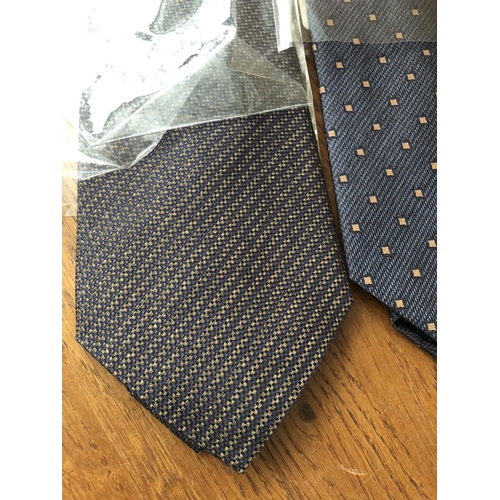 37 - x2 Aquascutum London Silk Ties (Unused)