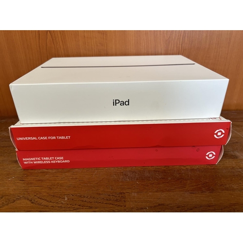 51 - Apple iPad A2602 64GB 10.2