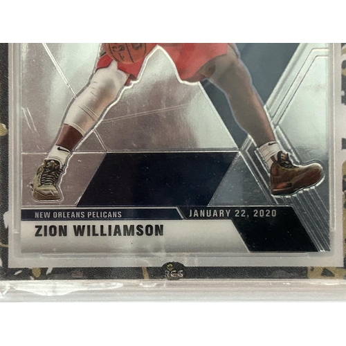 92 - Zion Williamson Rookie (RC) Panini Mosaic NBA Debut REC 10 Jewel