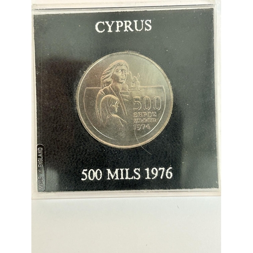 25 - Cyprus 1988 £1 Seoul Olympic Games Coin and Cyprus 500 Mils 1976 Uncirculated Mint Coin