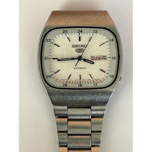 75 - Seiko 5 Automatic Watch Numbered 101026 (A/F -Untested)