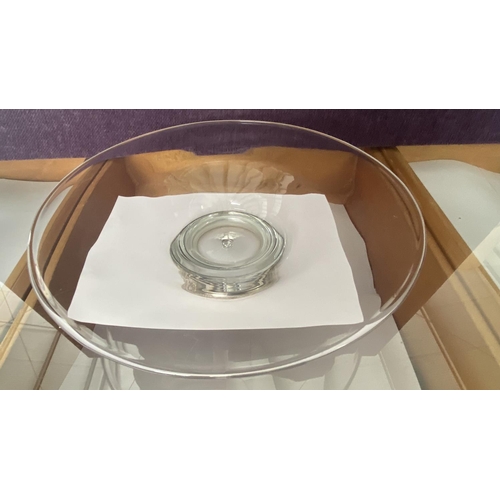 20 - Large Beautiful Crystal Fruit Bowl Center Piece  with Hallmarked Silver Base (9.5cm H.)