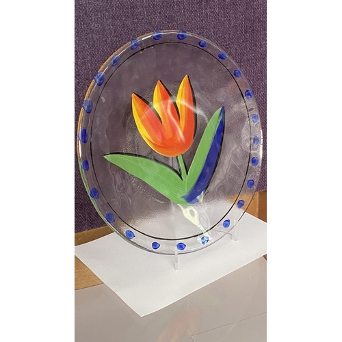 42 - Kosta Boda Glass Tulip Hand Painted Charger Plate Signed 'Ulrica Hydman' ((33cm Diameter)