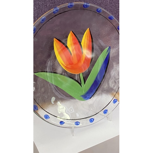 42 - Kosta Boda Glass Tulip Hand Painted Charger Plate Signed 'Ulrica Hydman' ((33cm Diameter)