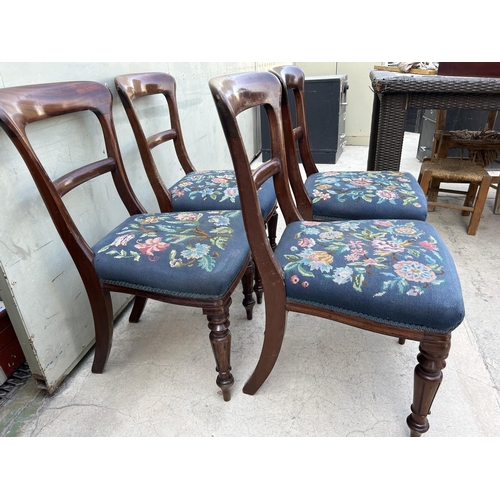 110 - Antique Victorian Circular Mahogany Dining Table with 4 Embroidered Matching Chairs (130cm Diameter,... 