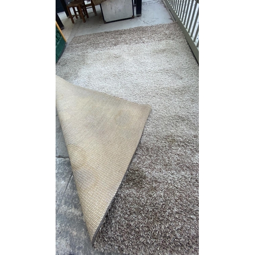 517 - Large High Pile Rug (Appr. 200 x 300cm)