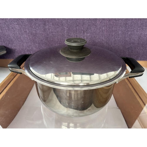 9 - IMCO Stainless Steel 18/10 Waterless Deep Cooking Pot (28cm Diameter)