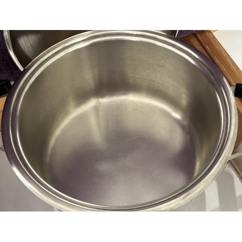 9 - IMCO Stainless Steel 18/10 Waterless Deep Cooking Pot (28cm Diameter)