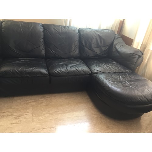 511 - Large Soft Real Leather Natuzzi Corner Sofa with Chaise Long (Takis Angelides - Appr. 270 x 230cm)