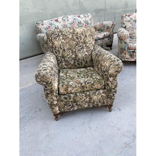 544 - Vintage 1960's 3-Seat Sofa and 2 Relax Armchairs with Flower Fabric Cover and Curved Wooden Legs