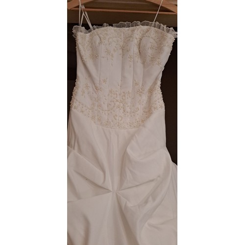 37A - Collection of 7 Wedding Dresses of Various Designs and Sizes, Mostly Made in USA