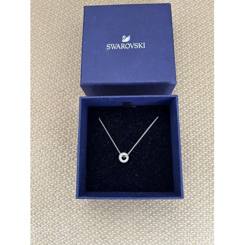 61A - Swarovski Rhodium Sparkle Crystal Pendant Necklace in Gift Box (Unused)