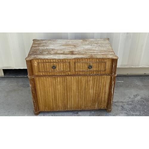 178 - Bamboo Trunk/Coffee Table (77 W. x 44 D. x 60cm H. - Unused but A/F - Missing Handles)