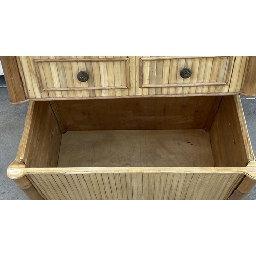 179 - Bamboo Trunk/Coffee Table (77 W. x 44 D. x 60cm H. - Unused but A/F - Missing Handles)