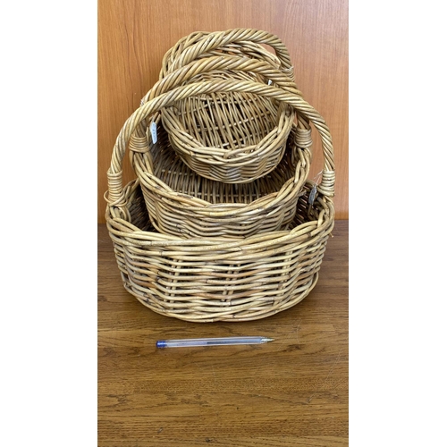 20 - x3 Oval Shaped Wicker Baskets with Handles (Unused)