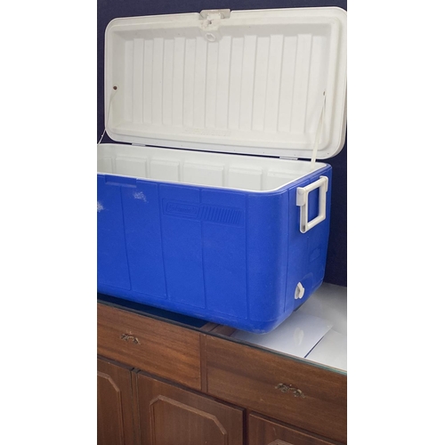 11 - Large Coleman Beverage/Food Cool Box (87 W. x 42 D. x 43cm H.)