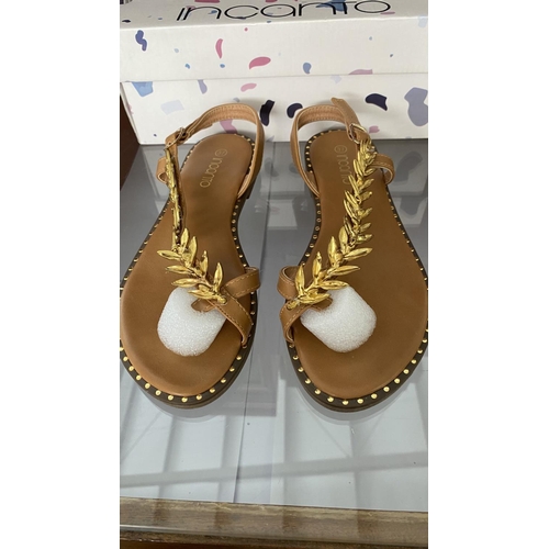 315 - Incanto Women's Camel Sandals Size 37 (Unused)