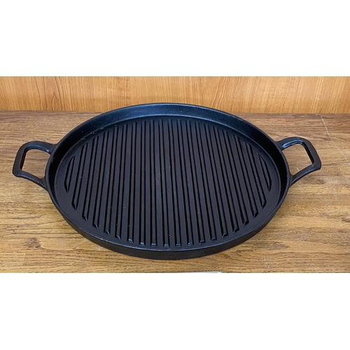 91 - Cast Iron Round Grill Plate/Steak Pan with Handles