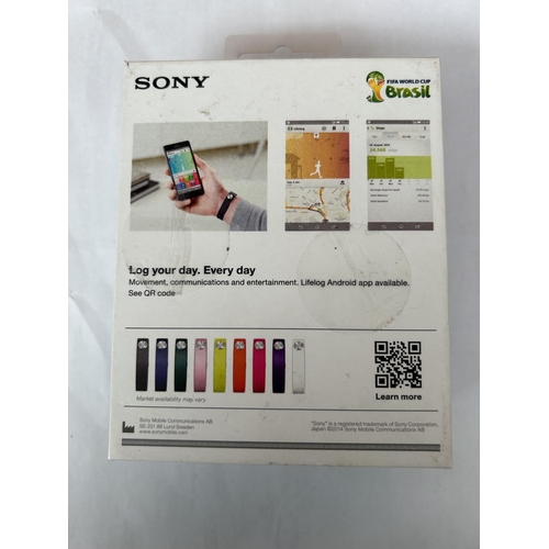 220 - Sony Smart Band SWR10 Exercise Tracker Wrist Band (Unused)