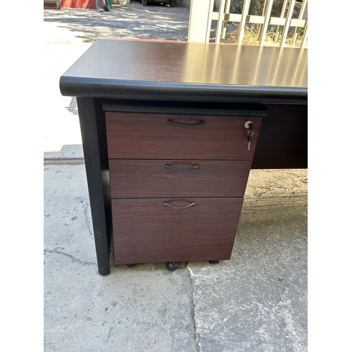 101 - Large Wooden Office Desk with Extension and 3-Drawer Cabinet on Castors