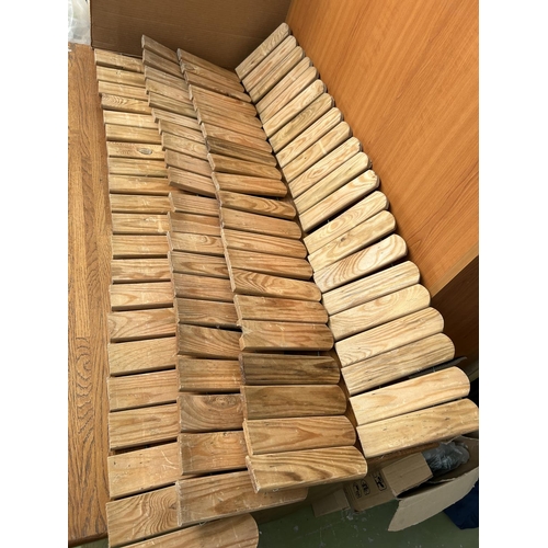 325 - Four-Piece Wooden Fence (4x120cm L., 20cm H.)