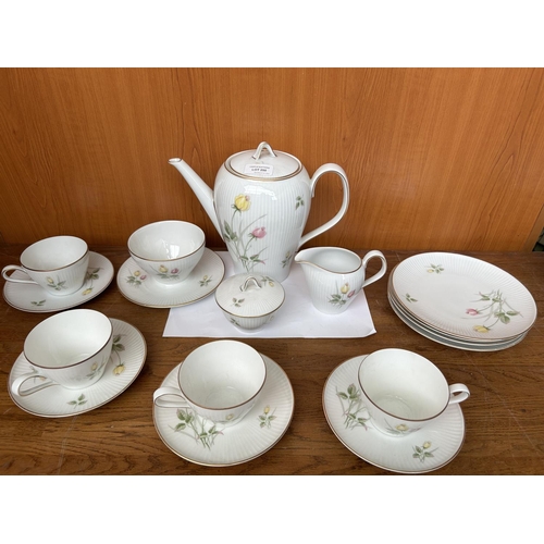 380 - Antique Thomas Germany 16-Piece Porcelain Tea Set