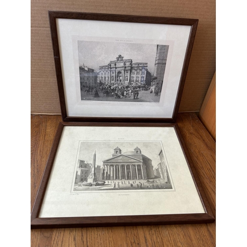 423 - x2 Rome Italy Antique Gravures in Frame (32 x 26cm)