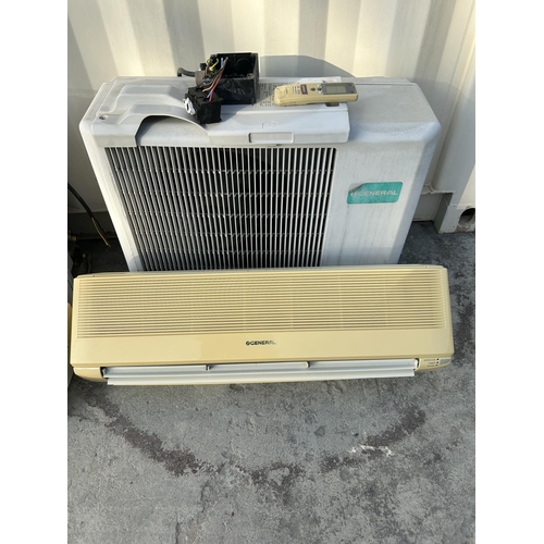 455 - General Air Conditioning Unit Model AOH9RSGA & ASH9RSGCW with Remote (A/F - Untested)