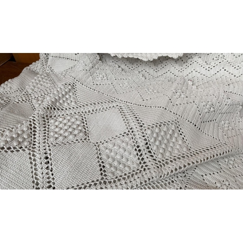 463 - Traditional Cyprus Crochet Double Bed Cover (Needs Attention)