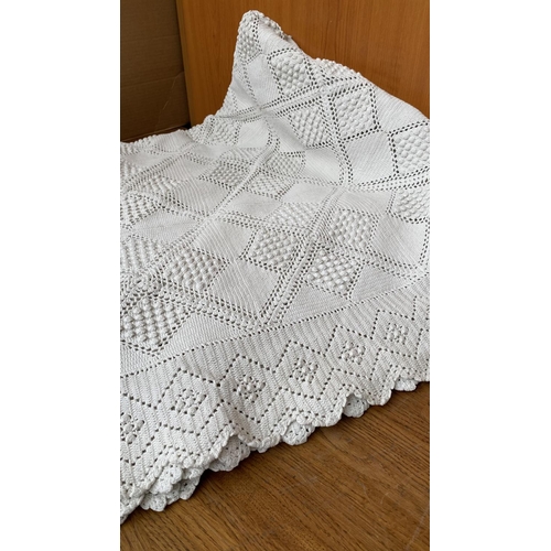 463 - Traditional Cyprus Crochet Double Bed Cover (Needs Attention)