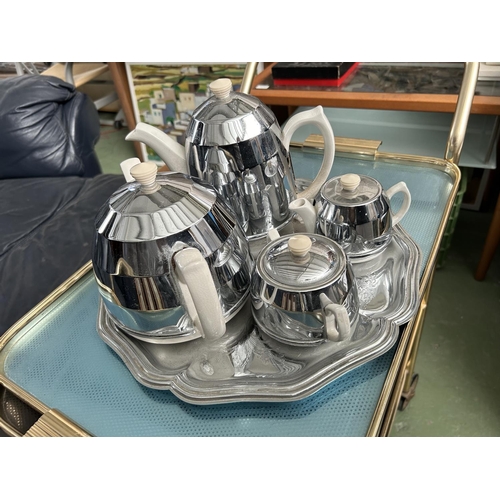 472 - Vintage 1930's Art Deco Headmaster Insulated Tea and Coffee Set Chrome and Ceramic