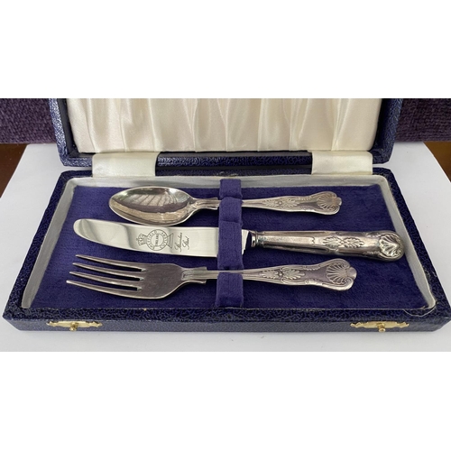 138 - Vintage Sheffield  England Child's EPNS Cutlery Set in Original box