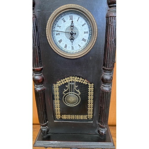 139 - Wooden Decorative Wall Clock (Needs Battery)