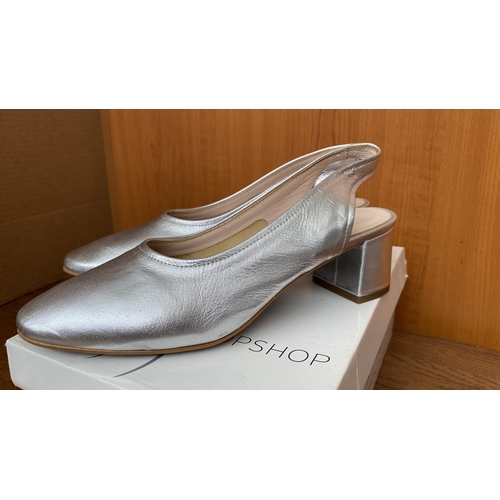 148 - Pair of Women's Top Shop Silver Sparkly Wedges Slingback Shoes Size 39 (Unused)