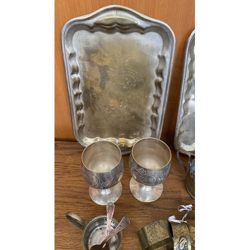 292 - Qty of Interesting Silver Plated and Metal Items