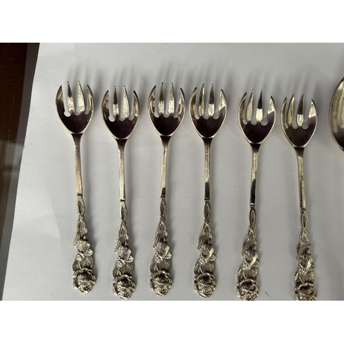 422 - Collection of 10 Vintage Dessert Cutlery Believed To Be Silver