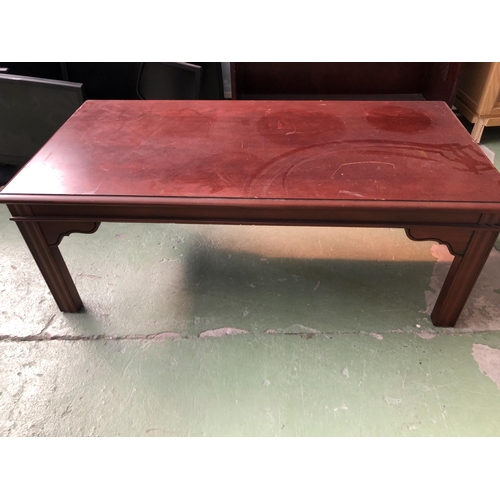 126 - American Drexel Cherry Wood Coffee Table - Code AM6890R