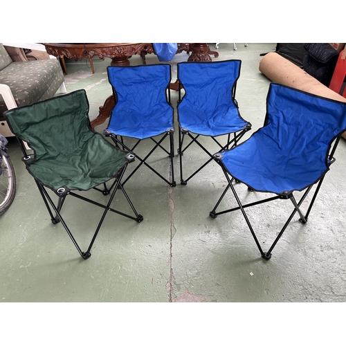 175 - x4 Folding Beach/Camping Chairs (Unused, x1 A/F)