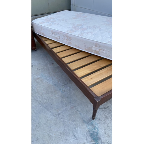 197 - Vintage Mid-Century Single Bed with Mattress and Bedside Table with Brass Corners (100 x 200cm)