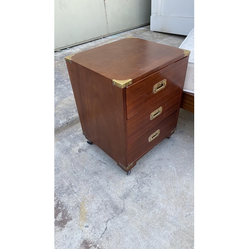 198 - Vintage Mid-Century Single Bed with Mattress and Bedside Table with Brass Corners (100 x 200cm)