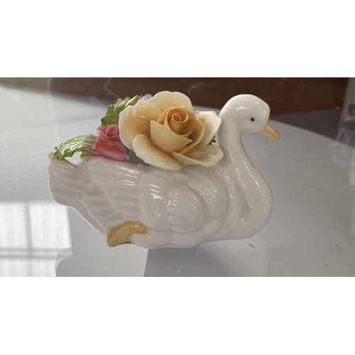 264 - x2 Vintage Staffordshire England Thorley Bone China Swan Figures with Flowers (Very Tiny Nicks Off P... 