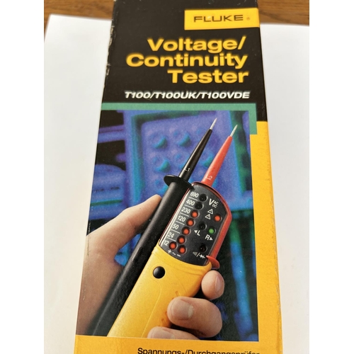 157 - Fluke Voltage Continuity Tester