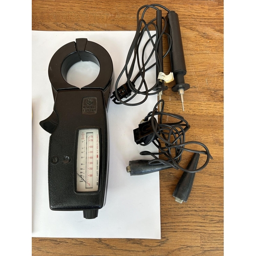 158 - GE Snooper AC Volt/Amp/Ohm Hook-On Meter